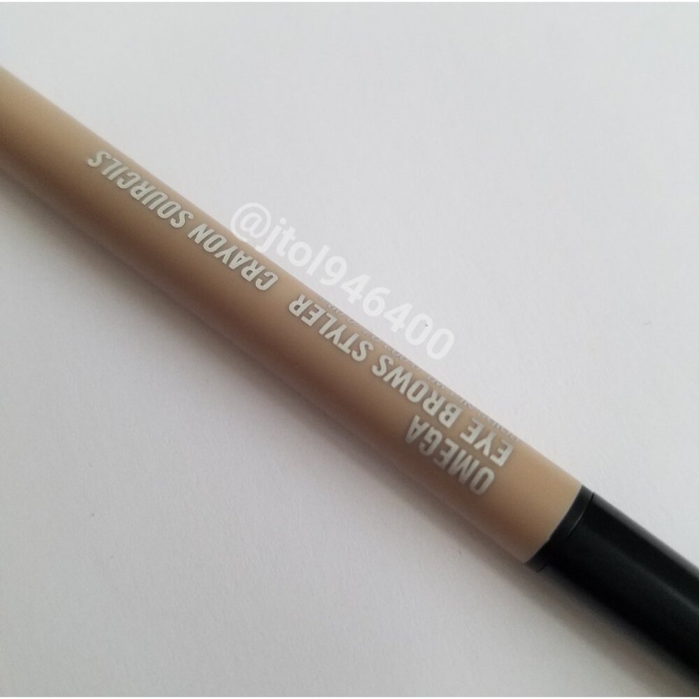 Mac Omega Eye Brows Styler - Picture 4 of 4